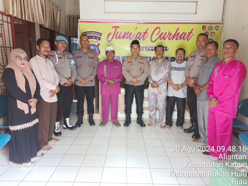 Temu Ramah Jum’at Curhat Kapolsek Kabun Dengarkan Aspirasi Tokoh Dan Masyarakat Desa Giti