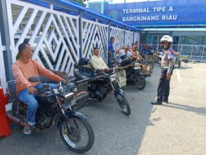 Sasar Pengendara Becak di Terminal, Ini Harapan Kasat Lantas Dalam Pilkada Damai 2024