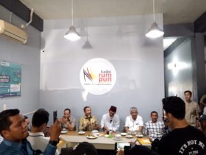 Sapa Masyarakat Pekanbaru, Abdul Wahid Ajak Ngopi Bareng UAS