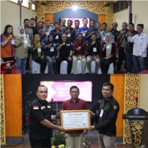 Akrab dan Hangat, Suasana Coffe Morning dan Pemberian Penghargaan Kepada Kalapas Pekanbaru Oleh Media Massa