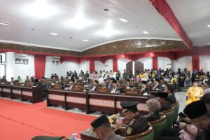 Kapolres Kuansing Hadiri Rapat Paripurna Pengucapan Sumpah/Janji Pimpinan Definitif DPRD Kabupaten Kuansing Masa Jabatan 2024-2029