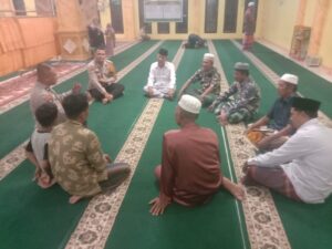 Wujudkan Kamtibmas Damai Dan Sejuk, Personil Polsek Tandun Cooling System Dengan Jema’at Mesjid Jabal Nur 