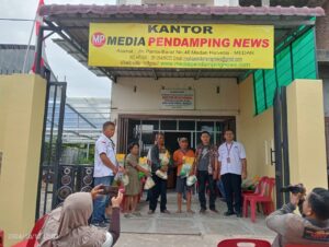 Bakti Sosial Pembagian SEMBAKO DPC Asosiasi Pengusaha Mikro Kecil dan Menengah Mandiri Indonesia (APMIKIMMDO) Kota Medan Bersama Media Pendamping News ” MPnews” dan Metropos 24