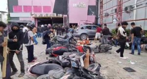 Pemilik Kantin dan Manajemen PT Otogard Minta APH Segera Menangkap Pelaku “Demo” Brutal Di Jalan Tuanku Tambusai 