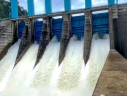 Bukaan Pintu Pelimpah Waduk PLTA Koto Panjang akan Ditambah Bertahap Hingga 1 Meter