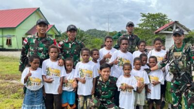 Jalin Toleransi Umat Beragama : Satgas Yonif 641/Bru Hadiri Perayaan 170 Tahun Injil Masuk Papua di Gereja Klasis Nawa Wirway