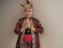 Panglima Tinggi penggawa Melayu Riau Dt.Arfizal Anjo.Msi. Meminta Polda Riau tindak tegas Mafia Tanah dan ilegal logging yang ada Di Pelalawan.