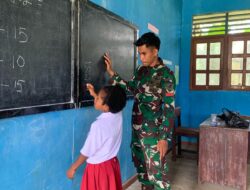 Dedikasi Dan Pengabdian : Satgas Yonif 641/Bru Bantu Jadi Tenaga Pengajar Di SD YPPGI Distrik Kobakma