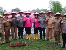 Polres Kampar Luncurkan Program Pekarangan Pangan Lestari, Wujudkan Ketahanan Pangan dan Makan Bergizi Gratis!