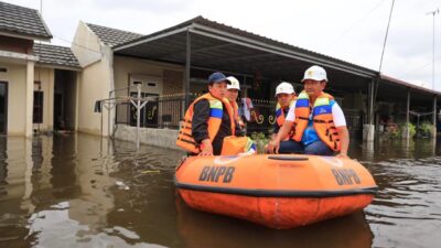 *Gerak Cepat PLN Amankan Pasokan Listrik yang Terdampak Banjir di Pekanbaru Riau*