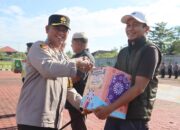 Apel Dan Penyerahan Bingkisan Lebaran, Wujud Kepedulian Polres Rokan Hulu