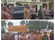Wakil Bupati Jhony Charles hadiri apel pagi persiapan operasi ketupat 2025 di Mapolres Rokan hilir
