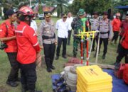 Kapolres Rohul AKBP Emil Eka Putra, S.I.K.,S.H.,M.Si Pimpin Apel Persiapan & pengecekan Peralatan Penanganan Karhutla