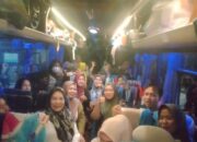 Posyandu lansia dan usia produktif dibawah pimpinan Bidan Eka tazkurniati adakan tour ke Aek sijorni dan mesjid islamic centre syahrun nur  di sipirok
