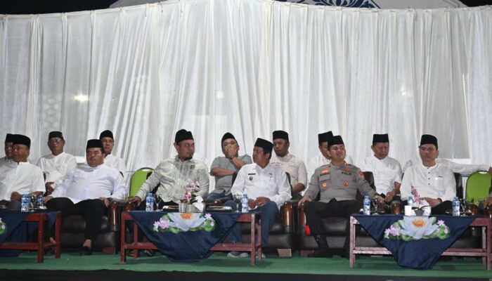 Kapolres Inhu Pimpin Langsung Pengamanan Pawai Takbir Keliling Malam Idul Adha