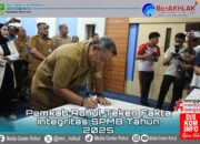 Pemkab Rokan Hulu Teken Fakta Integritas SPMB 2025: Wujudkan Penerimaan Siswa Baru yang Transparan dan Bebas Pungli