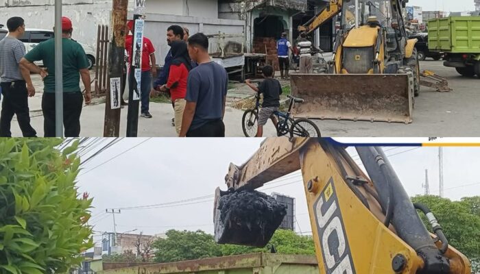 Dinas PU Dumai Ikut Serta dalam Giat Gotong Royong Pembersihan Drainase di Jalan Jenderal Sudirman