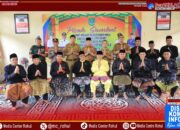 Momen Pisah-Sambut Camat Kepenuhan Hulu Dirangkai dengan Prosesi Upah-Upah Secara Adat