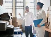 Wakil Bupati Rohil Jhony Charles lakukan kunjungan ke disdukcapil  di bagan siapi api