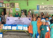 Berbagi di Bulan Kemerdekaan, Lapas Perempuan Pekanbaru Salurkan 100 Paket Sembako