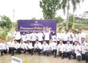 Rutan Pekanbaru Tanam 1.027 Bibit Kelapa, Dukung Gerakan Serentak se-Indonesia