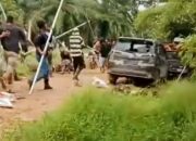 Diduga  dipicu perebutan pengelolaan lahan,  Bentrokan antara masyarakat dan security perusahaan PT UTS di Balai jaya