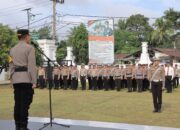Kampar Siaga Nataru, Polres Gelar Apel Operasi Lilin Lancang Kuning, Pimpinan Apel: ‘Sukses Layani Masyarakat Tanggung Jawab Bersama