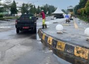 Usai Kegiatan Dufest Idaman Panitia dan Pihak Dinas Lingkungan Hidup Lakukan Pembersihan Jalan HR. Soebrantas