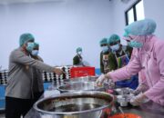 Kapolres Rohil Bersama Bhayangkari Cek Langsung Dapur SPPG, Pastikan Standar Gizi dan Kebersihan Terpenuhi