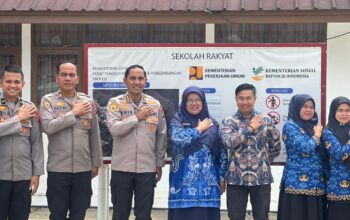 Di Balik Bukit Lubuk Selasih: Asa Siswa SRMP 5 Solok Mengejar Mimpi di Tengah Keterbatasan Fasilitas