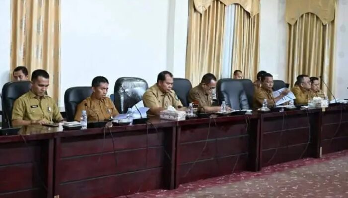 DPRD Rohul Gelar Rapat Sinkronisasi Hasil Evaluasi Gubernur terhadap Ranperda APBD 2026
