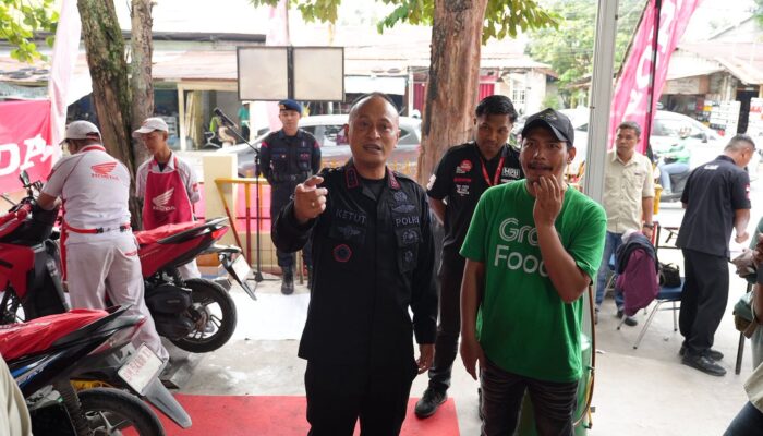 Brimob Riau Luncurkan Bengkel Gratis untuk Ojol, Servis hingga Ganti Oli Tanpa Biaya