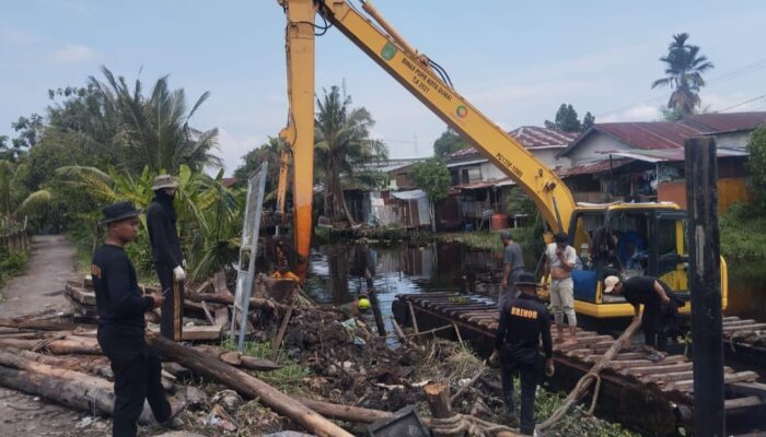 Wujudkan Konektivitas Warga, Polres Dumai Terus Kebut Pembangunan Jembatan Merah Putih Presisi Tahap II