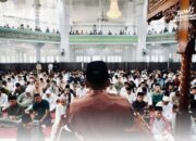 Wakil Walikota Dumai Dampingi Ketua GOW Solat Ied Adha Berjamaah