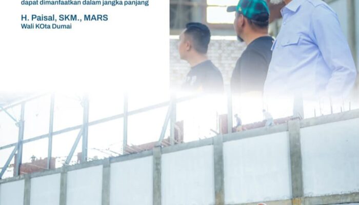 Walikota Dumai H. Paisal, SKM, MARS meninjau langsung pembangunan Tribun Stadion Wan Dahlan Ibrahim dan Pembangunan GOR