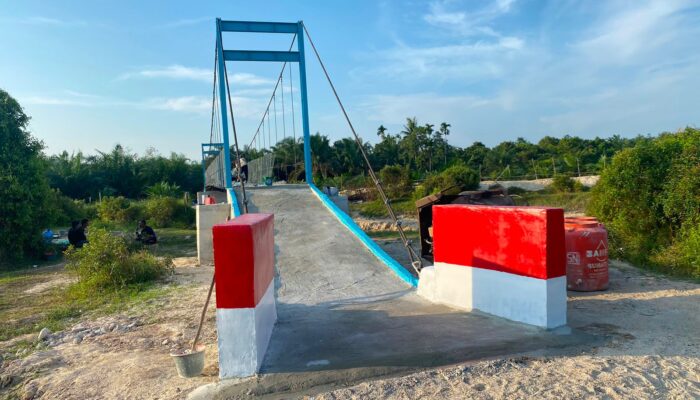 69 Jembatan Tuntas, Brimob Polda Riau berikan akses masyarakat kian mudah dan aman
