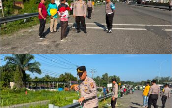 Polsek Bukit Kapur Perkuat Sinergi Tiga Pilar, Gotong Royong Massal Bersihkan Jalur Exit Tol Bukit Kapur
