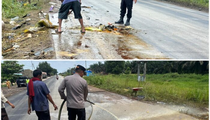 Polsek Sungai Sembilan Gerak Cepat Bersihkan Tumpahan CPO, Selamatkan Pengguna Jalan dari Ancaman Kecelakaan