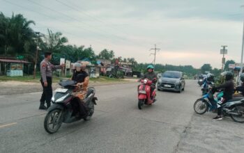 AKP Boy Setiawan Pastikan Strong Point Pagi Berjalan Maksimal, Arus Lalu Lintas Bukit Kapur.
