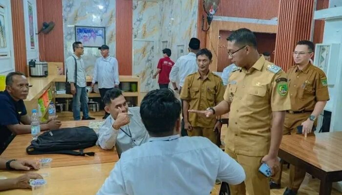 Wakil Bupati Rohil Jhony Charles  tinjau langsung seleksi 166 calon penghulu dari 14 kecamatan yang  dijadwalkan akan bertarung  pada 27 Oktober 2026 mendatang