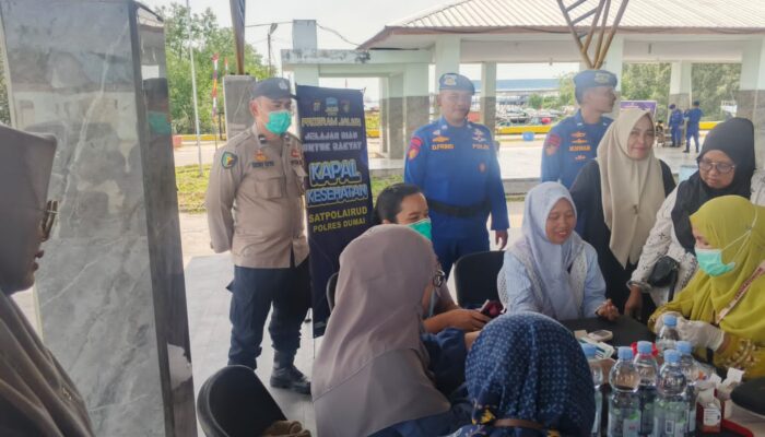 Polres Dumai Laksanakan Program Jelajah Riau Untuk Rakyat (JALUR) Berikan Pelayanan Humanis Kepada Masyarakat Pesisir