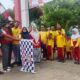 Wakil Bupati Rohil Jhony Charles lepas jalan santai SDN 008 labuhan papan, dan berikan bantuan langsung dari BAZNAS kepada kaum duafa di kecamatan TPTM