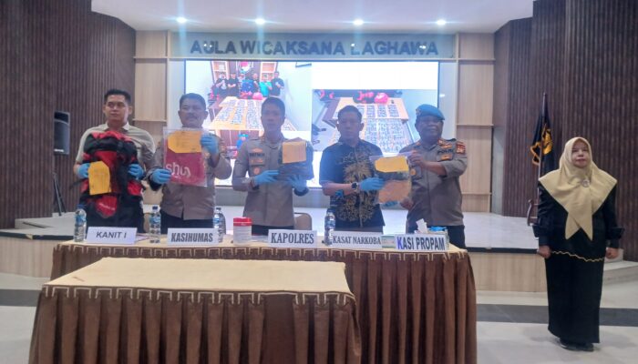 Polres Dumai Gelar Press Release, Ungkap 296 Cartridge Diduga Etomidate Senilai Rp888 Juta