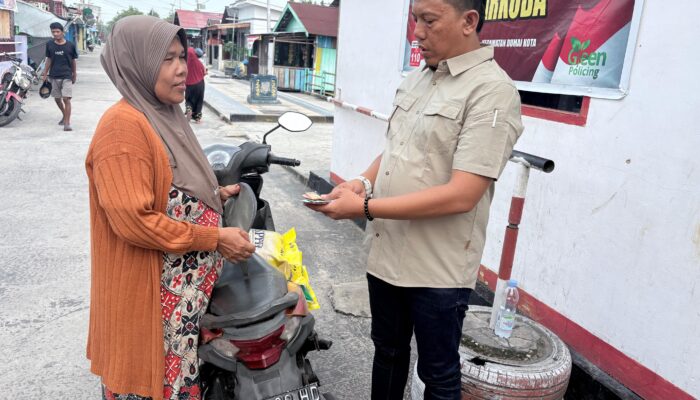 Sat Resnarkoba Polres Dumai Gelar Operasi Pasar Pangan Murah di Kampung Tangguh Anti Narkoba