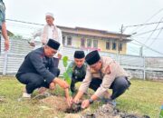 Brimob Polda Riau Dukung Program Polda Riau melalui Sholat Subuh Berjamaah