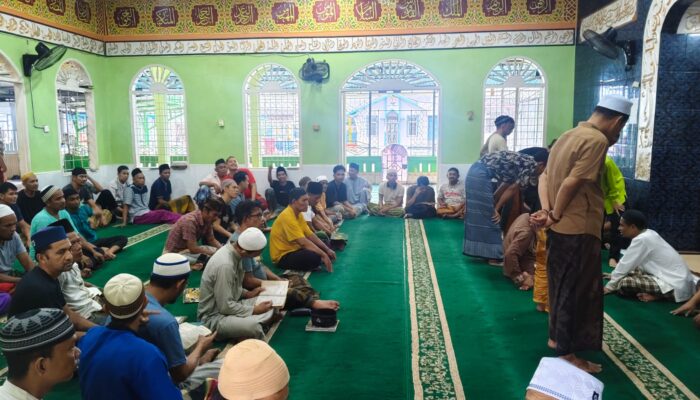 Praktek Sholat Fardu: Wujud Pembinaan Rohani Warga Binaan Lapas Bengkalis