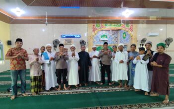 Jumat Keliling Polsek Dumai Timur, Kapolsek Rhino Dengarkan Langsung Keluhan Warga Bukit Batrem