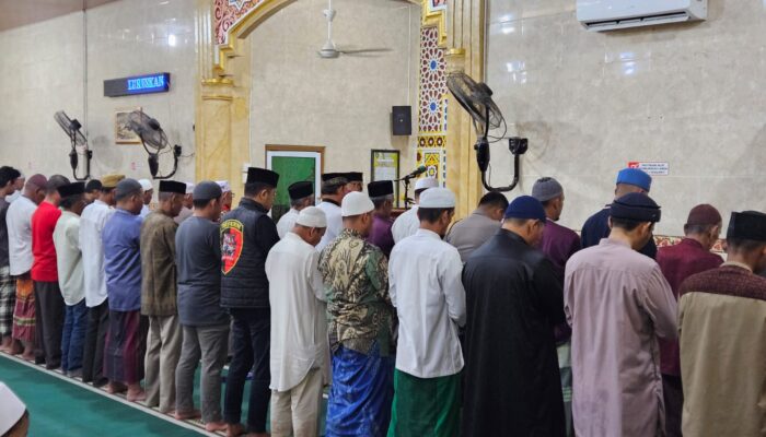Polisi Bersama Masyarakat, Ada Misi di Balik Maghrib Keliling Polsek Dumai Timur