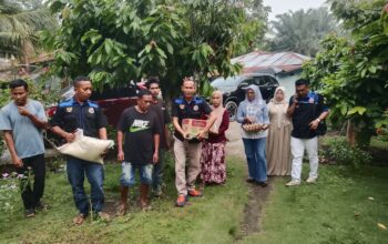 Jumat berkah, ketua GPN Rohil Daroni : Karena jabatan, kedudukan, dan organisasi akan lebih bermakna ketika kehadirannya mampu membawa manfaat bagi sesama.